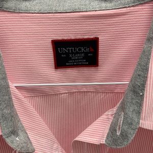 Long sleeve men’s UNTUCKit shirt.